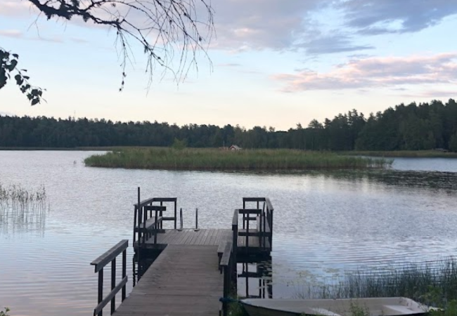 En typisk svensk Tranas-by: hva er verdt å se og besøke for turister og reisende?