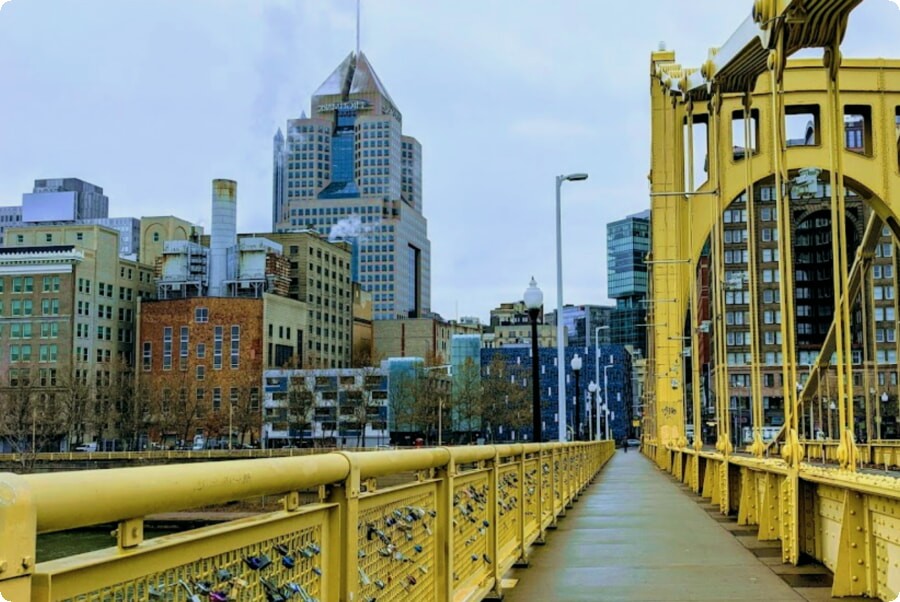 12 ting å gjøre i Pittsburgh om natten